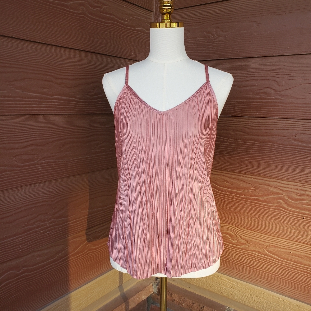 No Comment NY LA Women's Shiny Mauve Pink Pleated Camisole Size Medium NWOT